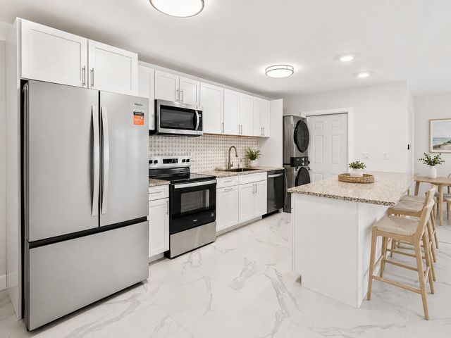 240 SW 7th Street 11, Boca Raton, FL 33432