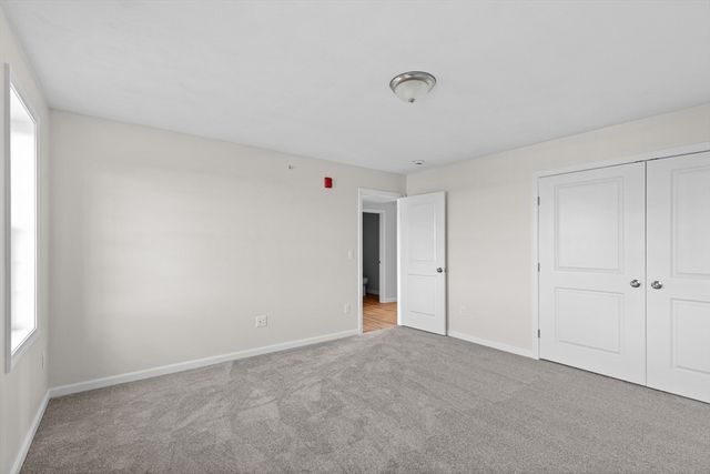 393 Court St 5, Plymouth, MA 02360