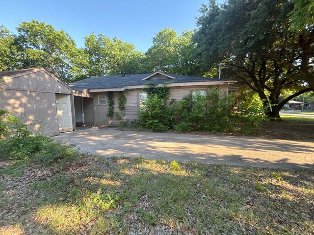 2934 Kirven Street, Dallas, TX 75227