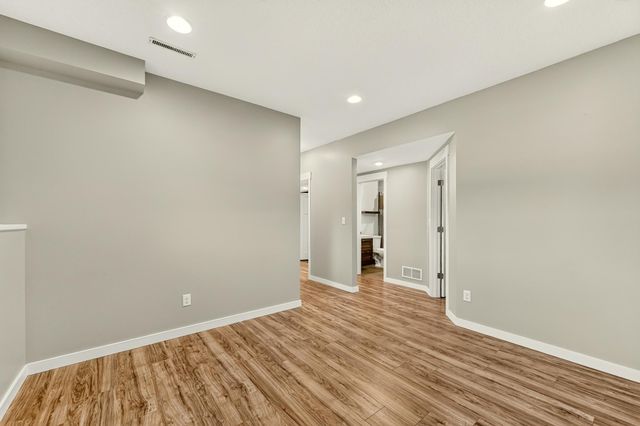 1034 14th Avenue SW, Rochester, MN 55902