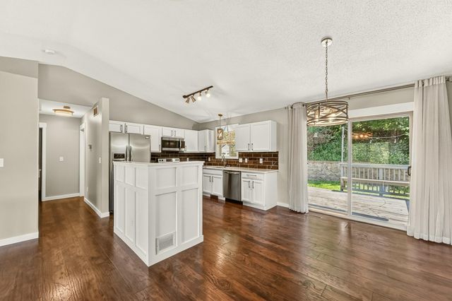 1034 14th Avenue SW, Rochester, MN 55902