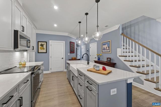 521 CRIMSON ST, Crozet, VA 22932