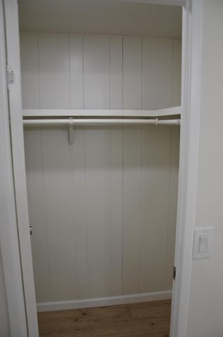 2400 W Midvalley Avenue S8, Visalia, CA 93277