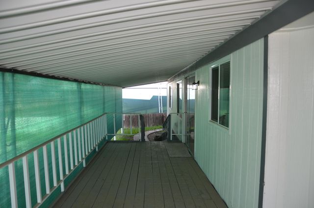 2400 W Midvalley Avenue S8, Visalia, CA 93277