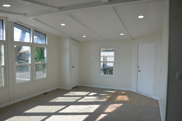 2400 W Midvalley Avenue S8, Visalia, CA 93277