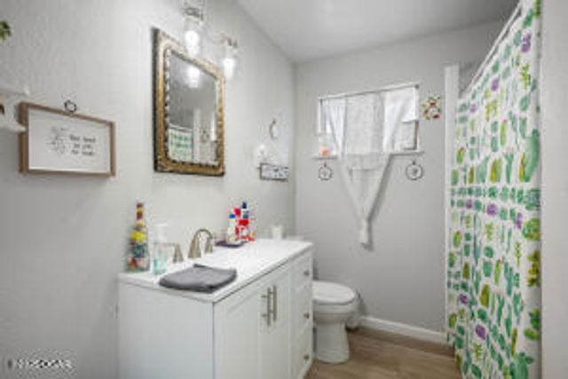 246 Hillcrest Drive, Neosho, MO 64850