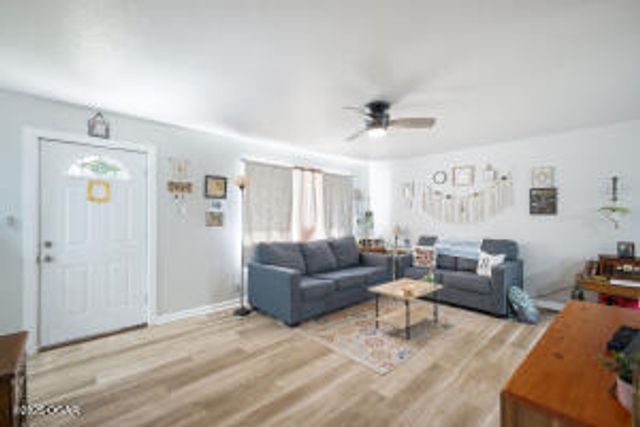 246 Hillcrest Drive, Neosho, MO 64850