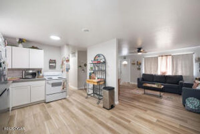 246 Hillcrest Drive, Neosho, MO 64850