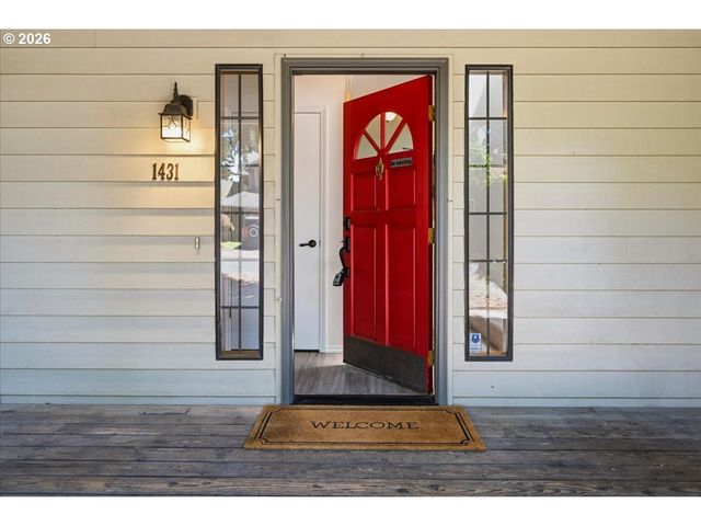 1431 Nw 19TH St, Gresham, OR 97030