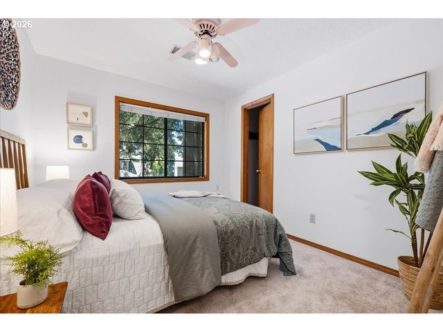 1431 Nw 19TH St, Gresham, OR 97030
