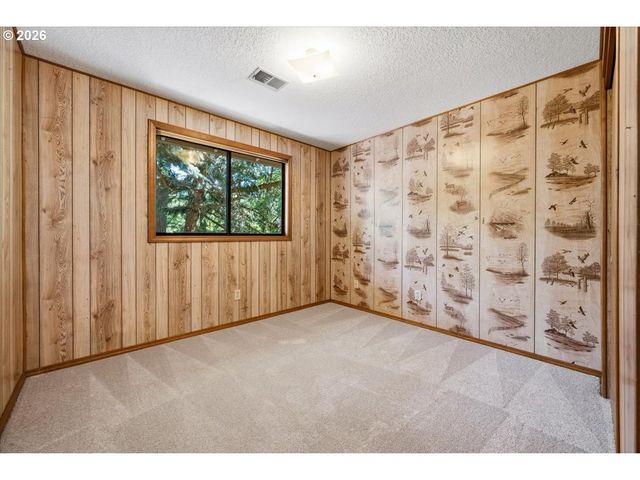 1431 Nw 19TH St, Gresham, OR 97030