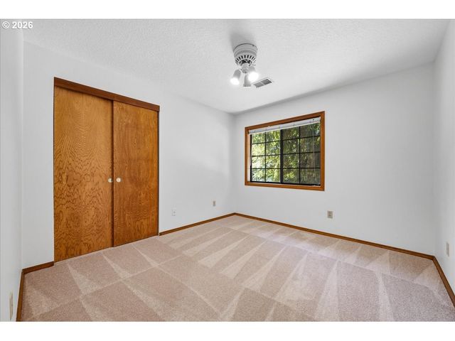 1431 Nw 19TH St, Gresham, OR 97030