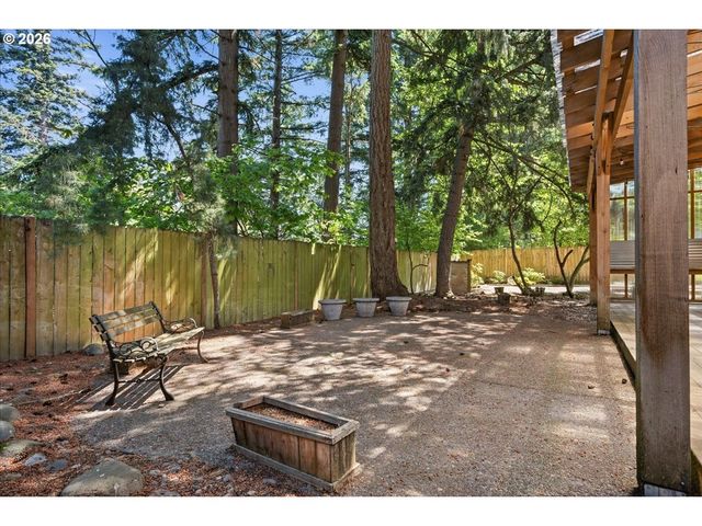 1431 Nw 19TH St, Gresham, OR 97030