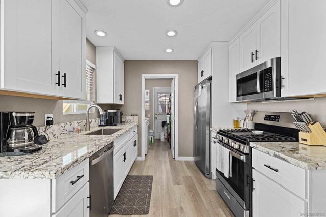 366 Tiny, El Cajon, CA 92019