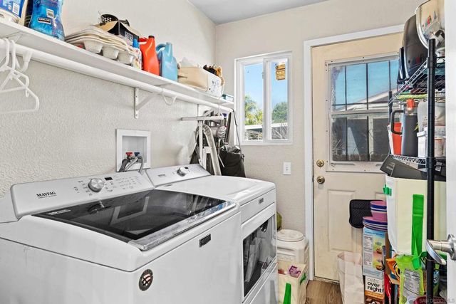 366 Tiny, El Cajon, CA 92019