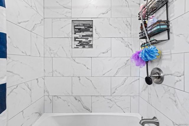 366 Tiny, El Cajon, CA 92019