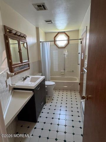 141 Pulaski Boulevard, Toms River, NJ 08757