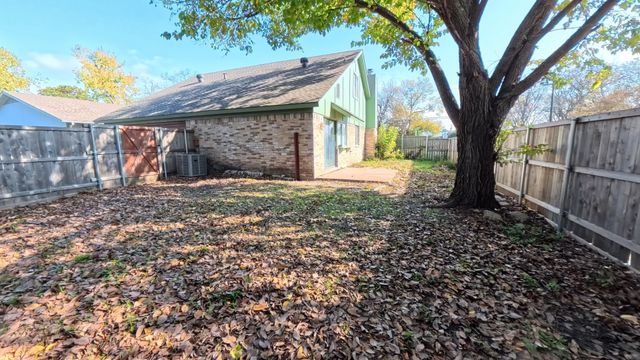 301 Gatewood Road, Garland, TX 75043