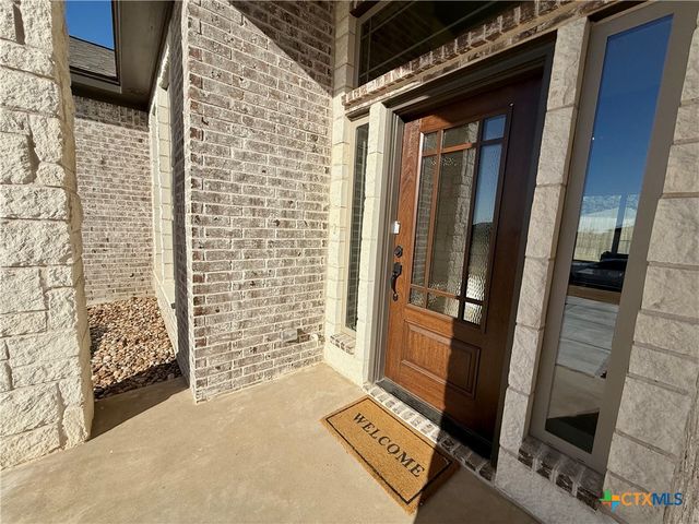 203 Lasso Loop, Lorena, TX 76655