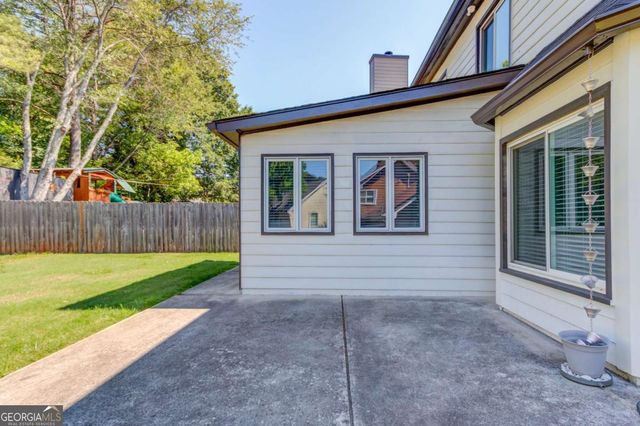 1995 Watercrest Circle, Lawrenceville, GA 30043