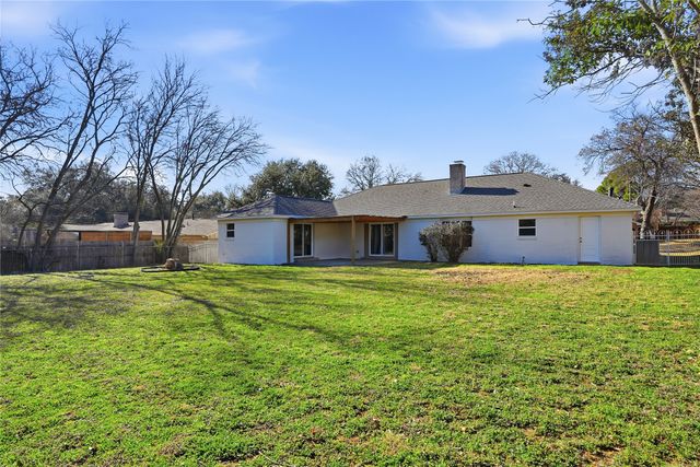 4204 Galway Avenue, Fort Worth, TX 76109