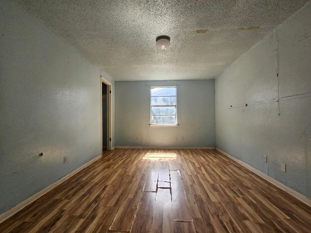 4021 Hollis Street, Haltom City, TX 76111