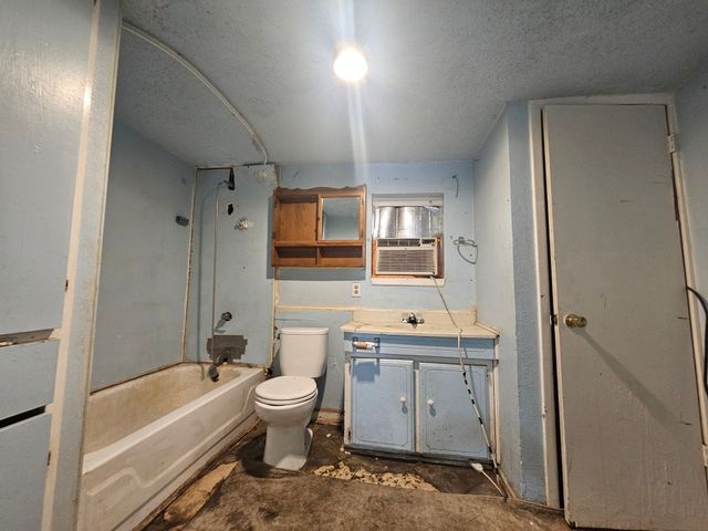 4021 Hollis Street, Haltom City, TX 76111