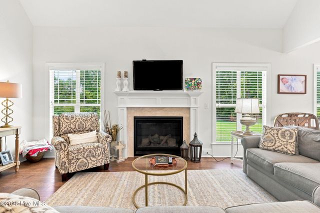 957 Bedford Heights Drive, Grimesland, NC 27837