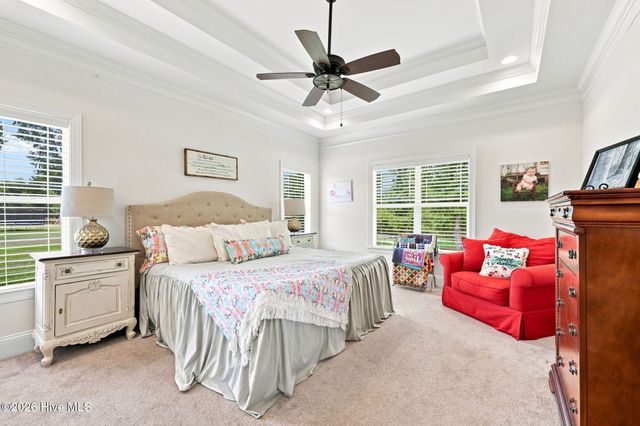 957 Bedford Heights Drive, Grimesland, NC 27837
