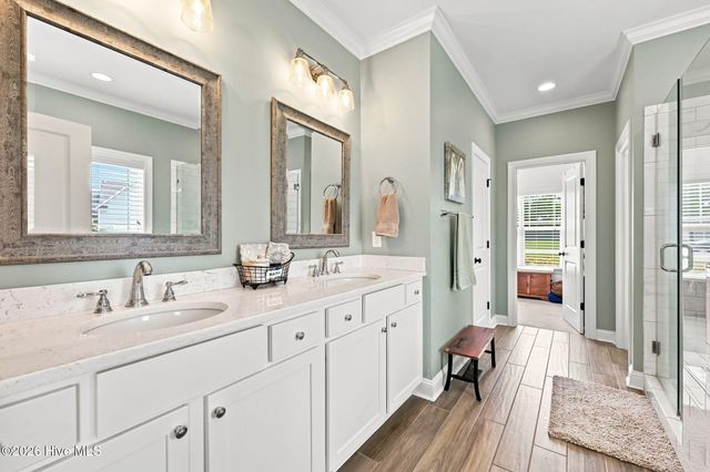 957 Bedford Heights Drive, Grimesland, NC 27837