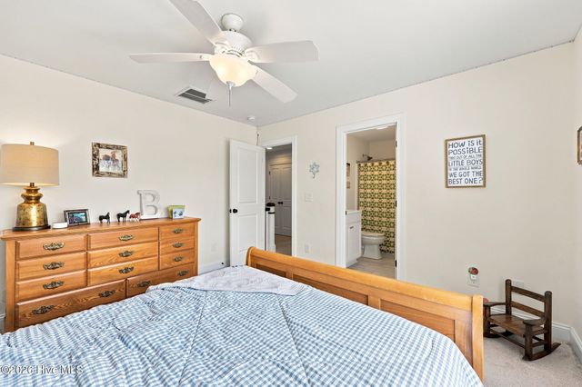 957 Bedford Heights Drive, Grimesland, NC 27837
