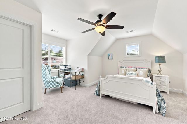 957 Bedford Heights Drive, Grimesland, NC 27837