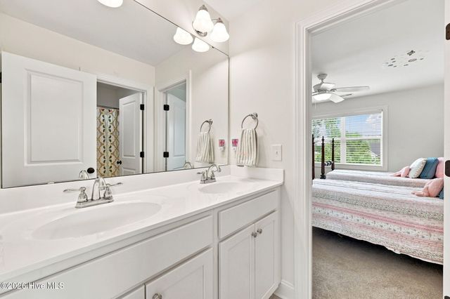 957 Bedford Heights Drive, Grimesland, NC 27837