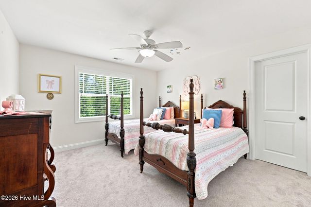 957 Bedford Heights Drive, Grimesland, NC 27837