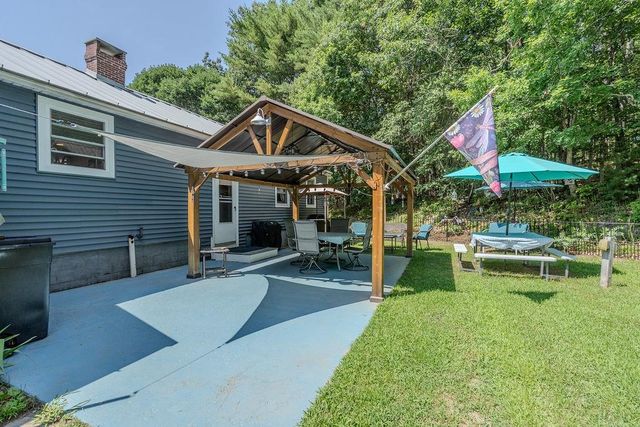 18 Lady Slipper Lane, Barrington, NH 03825