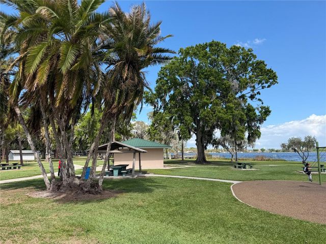 99 HIGH STREET, Winter Haven, FL 33880