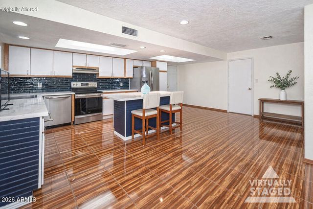 11428 S MOHAVE Street, Phoenix, AZ 85044