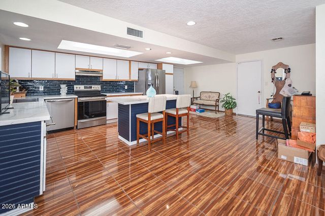 11428 S MOHAVE Street, Phoenix, AZ 85044
