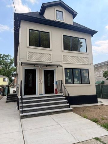 164-16 75th Road 1st Floor, Fresh Meadows, NY 11366
