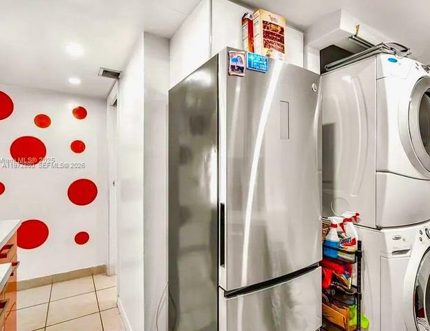 2415 NW 16th St Rd 214, Miami, FL 33125