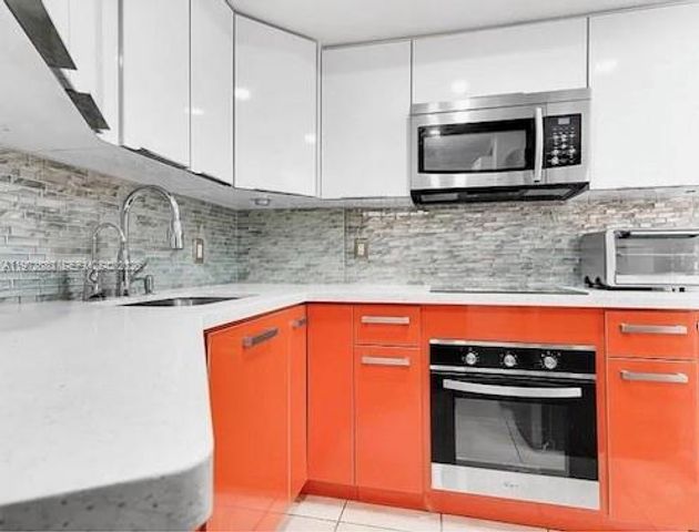 2415 NW 16th St Rd 214, Miami, FL 33125