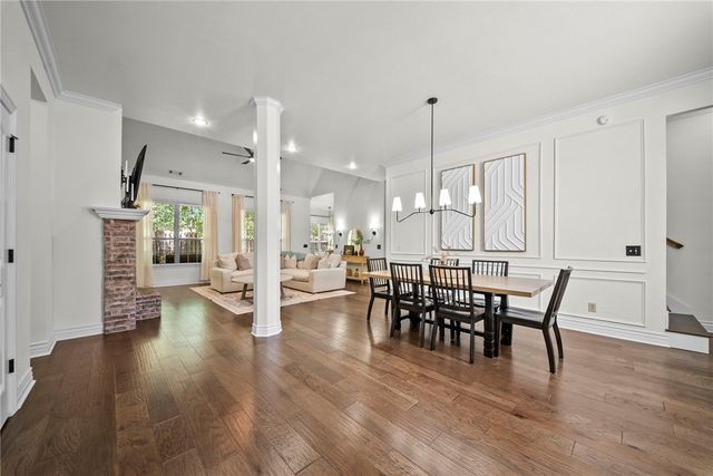 207 N Angel Falls Lane, Springdale, AR 72762