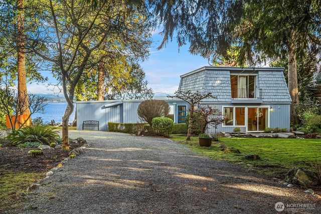 2197 Highland Drive, Camano Island, WA 98282