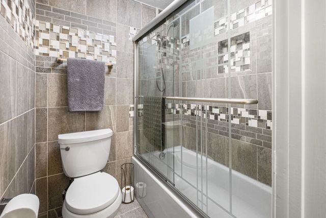 109 N Main St Apt 901, Memphis, TN 38103