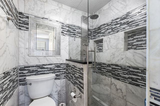 109 N Main St Apt 901, Memphis, TN 38103