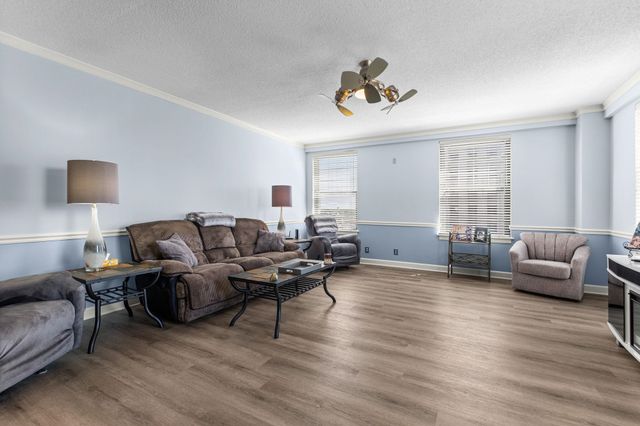 109 N Main St Apt 901, Memphis, TN 38103