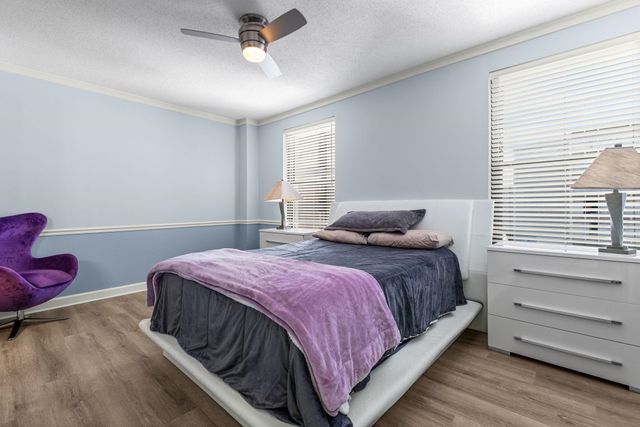 109 N Main St Apt 901, Memphis, TN 38103