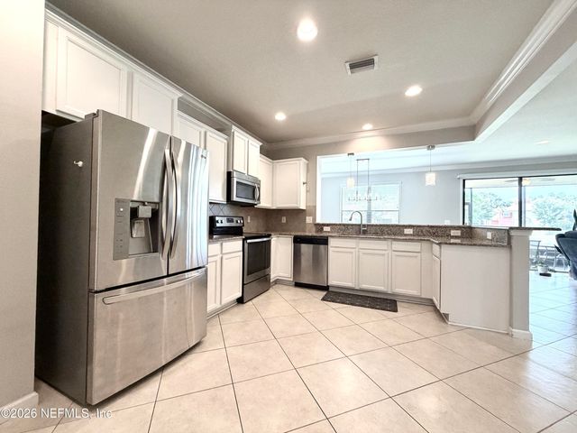 13527 MONTECITO Place, Jacksonville, FL 32224