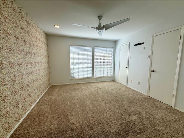 5148 Amesbury Drive, Dallas, TX 75206