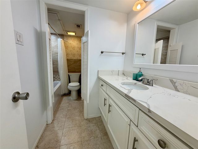 5148 Amesbury Drive, Dallas, TX 75206